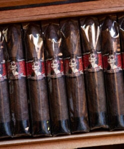 Alternative view of Deadwood Leather Rose Petite Corona (4x43)
