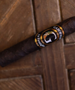 Alternative view of Garofalo La Famiglia Maduro Torpedo (6x54)