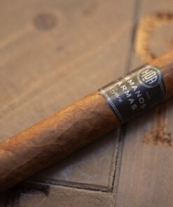 Alternative view of HDA Cigars Cataclysm Robusto (5x50) Original Oveja Negra Blend