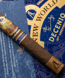Alternative view of AJ Fernandez New World Decenio Toro (6.5x54)