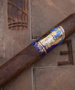 Alternative view of Paul Stulac Blue Lightning Sky Toro (6x52)