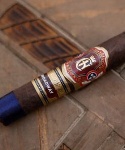 Alternative view of Crowned Heads Broadway Robusto Extra (4.75x52)