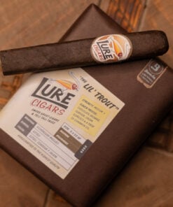 Lure Lil' Trout Maduro Robusto Box Press (5x52)