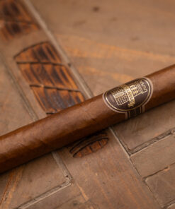 Alternative view of Valacari Neoclassic Habano Toro (6x52)