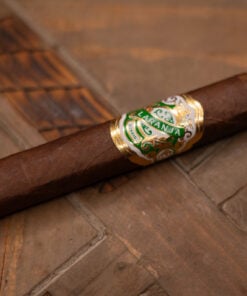 Alternative view of Espinosa Laranja Hybrid Short Churchill Box Press (6x48)