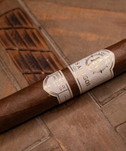 Alternative view of Los Amigos Epiphany Robusto (5x50)
