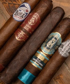 Alternative view of OGT Variety Club - Cigar Of The Month Subscription