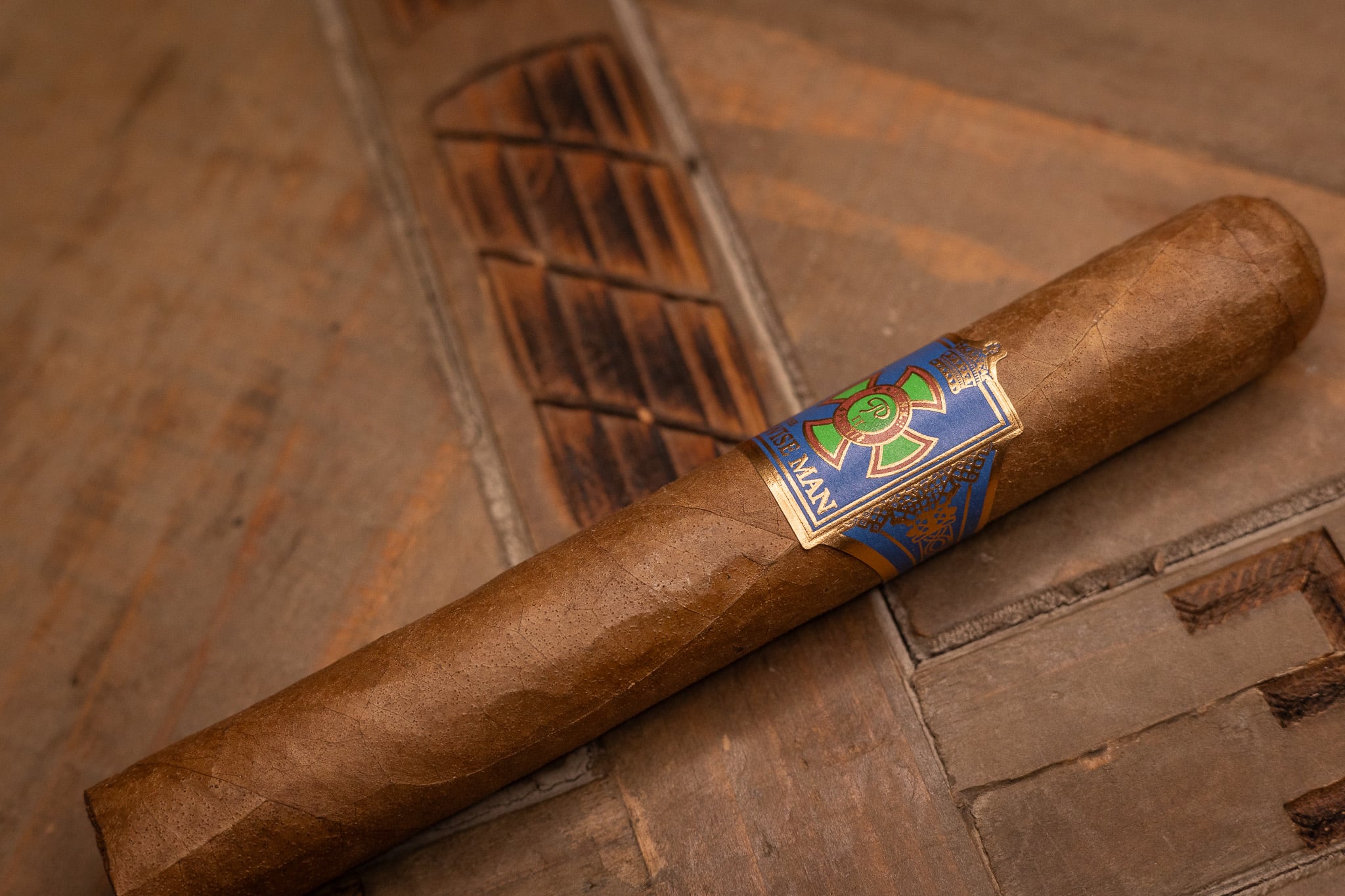 Foundation Wise Man Corojo Toro (6x52) - Image 2