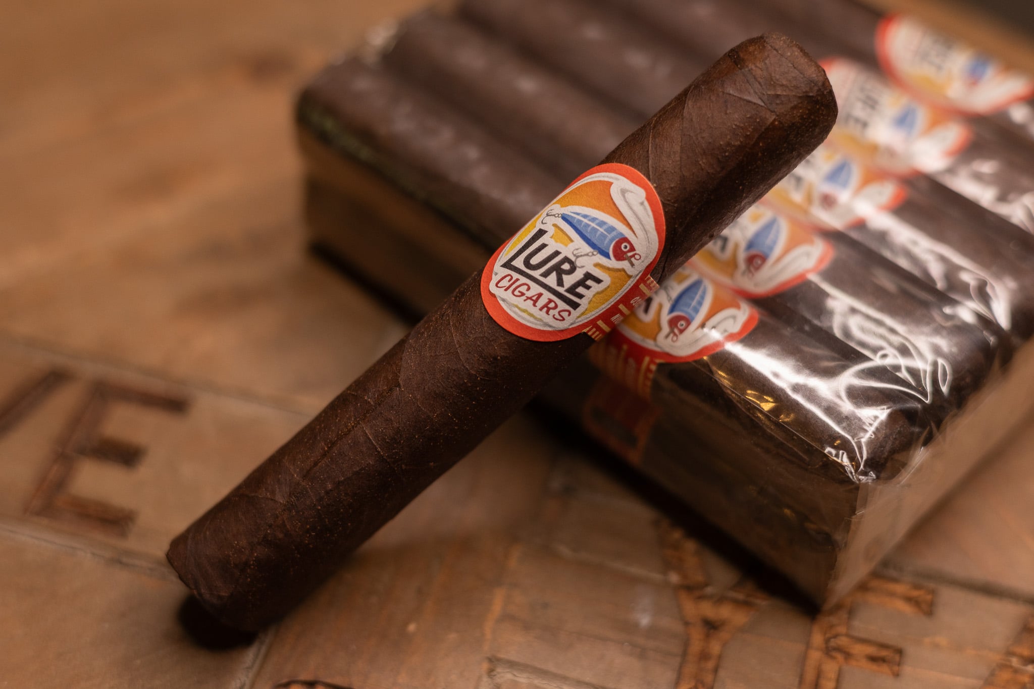 Lure Cigars oscuro