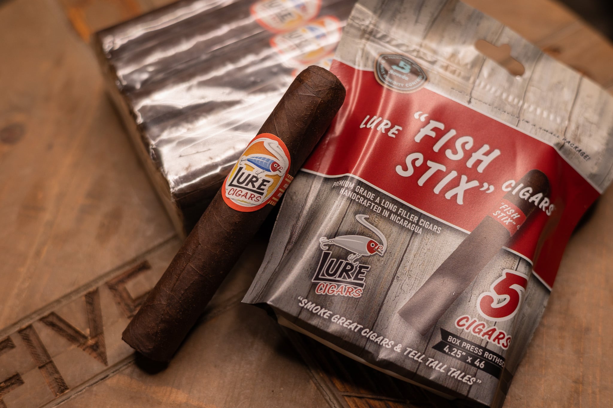 Lure Cigars oscuro